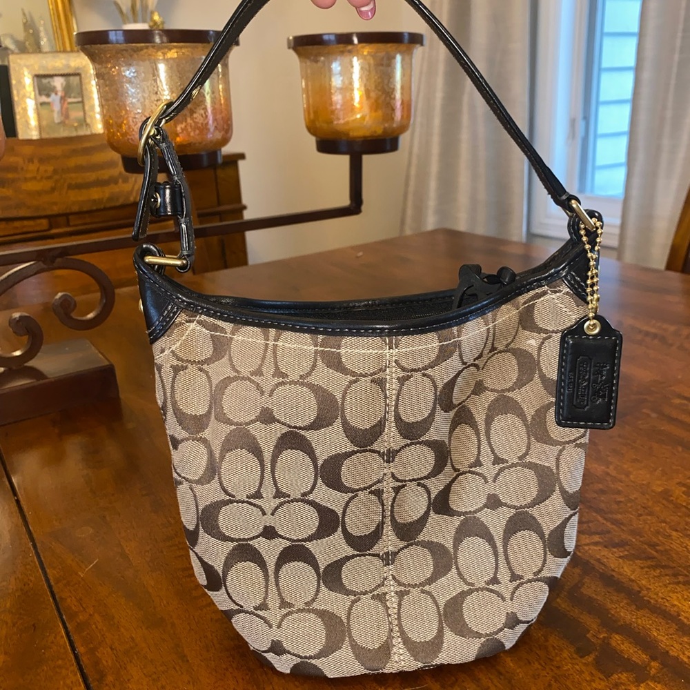 Coach signature Purse